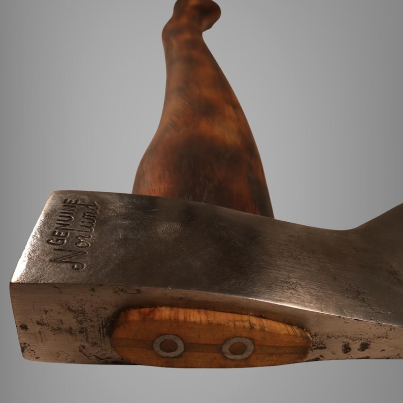 Restaurerad Norlund Tomahawk-yxa bild 6