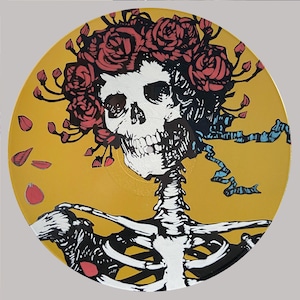 Grateful Dead (skull/roses)