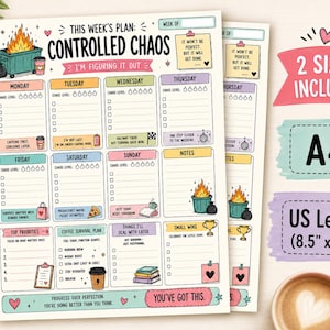 Pode incluir: Um planejador semanal imprimível intitulado Controlled Chaos com seções para cada dia, um plano de sobrevivência ao café, prioridades e pequenas vitórias. O design apresenta ilustrações coloridas, incluindo uma lixeira em chamas, e especifica os tamanhos A4 e 8,5 x 11 polegadas.