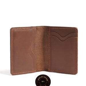 Porta carte in pelle marrone