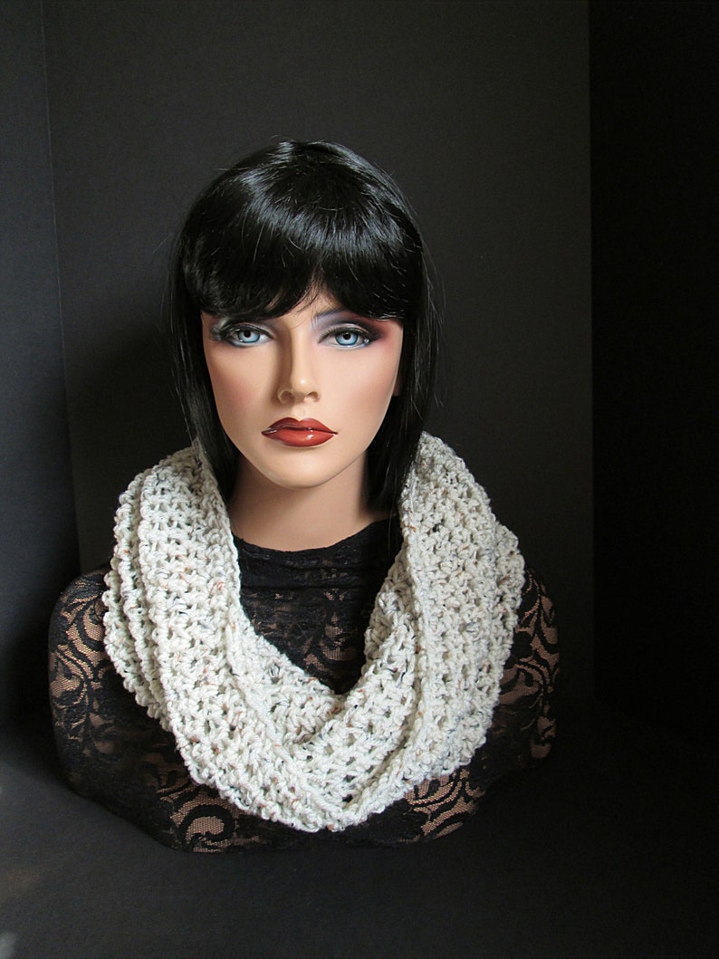 Oatmeal Scarf, Oatmeal Cowl, Mens Scarf, Womens Scarf, Oatmeal Neckwarmer, Ecru Scarf, Chunky Scarf, Infinity Scaf, Ecru Cowl, Ecru Neckwarm image 4