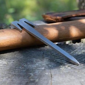 Bolt™ - Tent Peg (Quick Set Guyline Peg)
