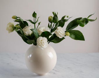 Vaso Cream, Sphere di California Potter, George Smith / Firmato