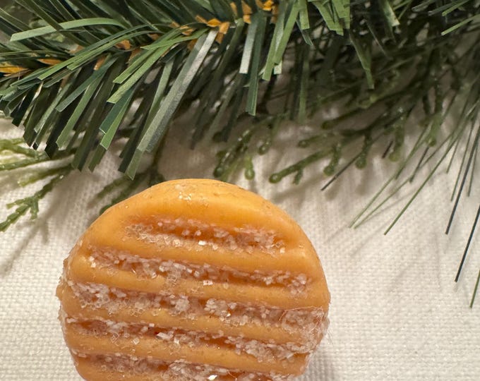 Handmade Vintage Blowmold Garland Peanut Butter Cookie Plastic Ring: 1970