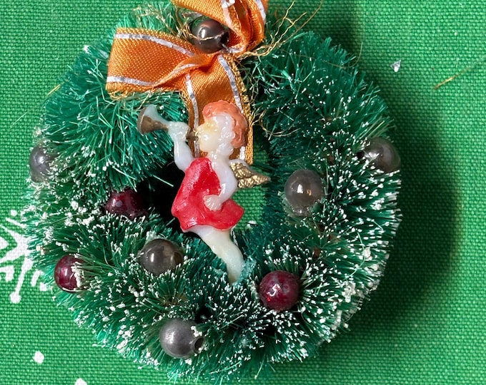 Vintage Bottle Brush Wreath Pin with Angel: 3”, 1950s Japan