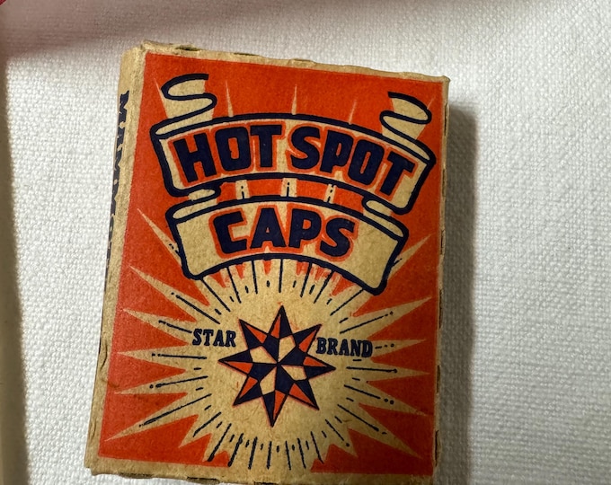 EMPTY BOX-Vintage Star Brand Hot Spot Caps Box: Patriotic