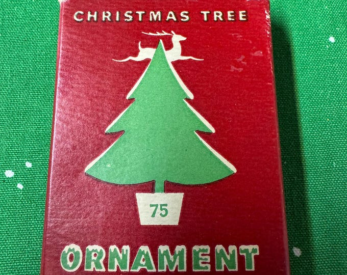 Vintage National Tinsel Christmas Tree Ornament Hooks Box: Wisconsin, USA, 1950