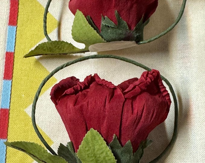 Vintage Set of 2 Red Rose Crepe Candy or Nut Cup: 1950, Party Favor