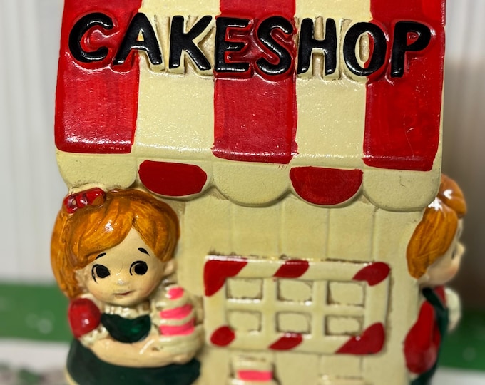 Vintage Ceramic Cake Shop Bank: Japan, 1950s