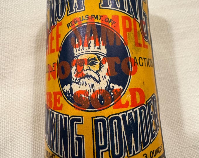 Vintage Snow King Baking Powder Sample Tin: Cincinnati, Ohio