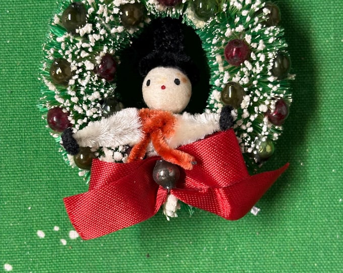 Vintage Green Bottle Brush Wreath Pin: Cotton Snowman, Mercury Beads, Red Bow (2 3/4")