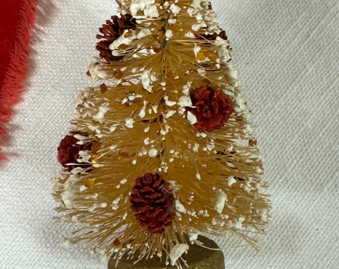 Vintage White Bottle Brush Christmas Tree: Red Pinecones, White Snow, No stamp
