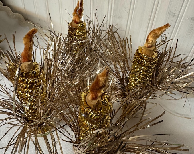 Vintage Set of 4 Mid-Century Tinsel Fountain Christmas Candle Ornaments: 1950
