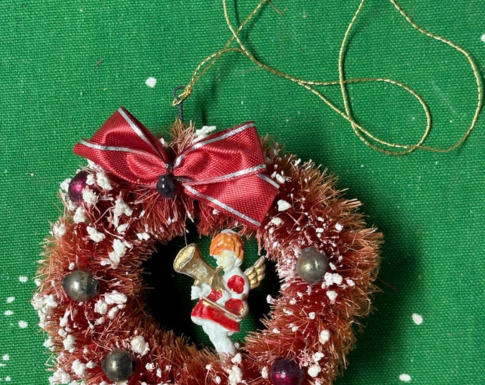Vintage Orange Red Bottle Brush Wreath with Angel: 3”, 1950s, Japan