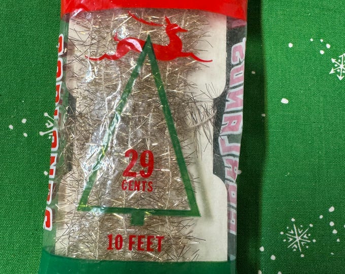 Vintage National Tinsel Manufacturing Silver Christmas Tinsel Garland: National Tinsel Manufacturing, Wisconsin