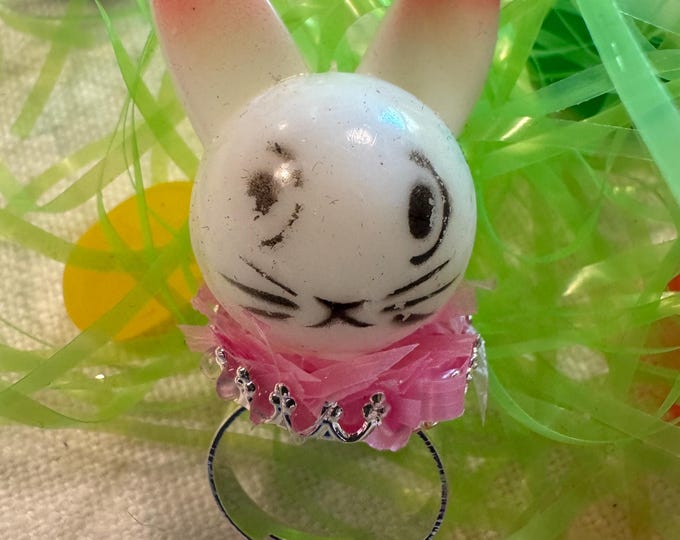 Vintage Rabbit Face Cupcake Topper Ring: Handmade Jewelry