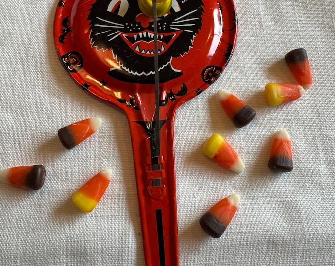 Vintage Halloween Kirchhoff Spooky Smiling Cat Tin Pan Clanger Noisemaker- Made in USA