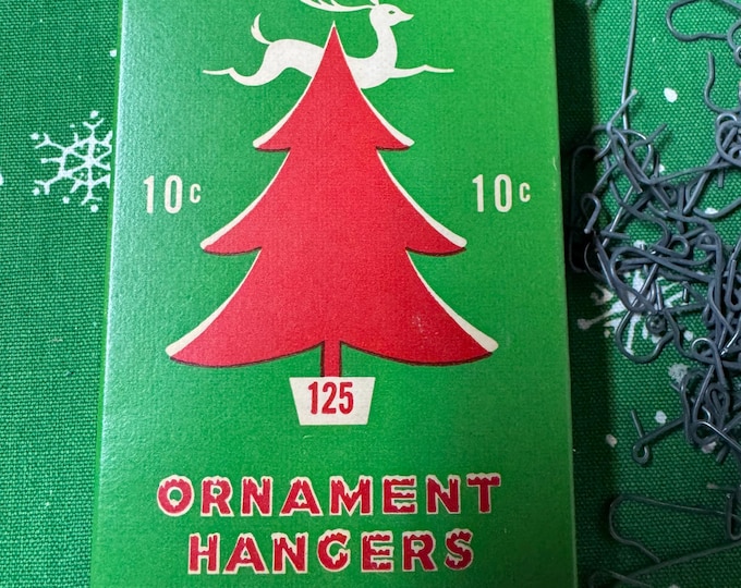 Vintage National Tinsel Christmas Tree Ornament Hooks Box: Wisconsin, USA, 1950