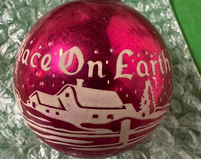 Vintage Shiny Brite Pink Stenciled Peace on Earth Ornament: 3 inches, 1950, 10 cent cap, Made In USA