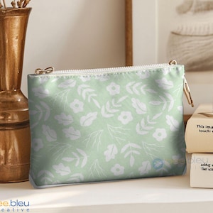 Green Botanical Floral Accessory Pouch, Makeup Bag, Toiletries Organizer, Dainty Light Green Flower Leaf Pattern Zipper Pouch, Gift for Her