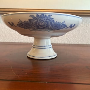 Antique Blue and White Compote Footed Bowl, Fruit Bowl, Candle Holder