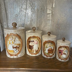 Vintage Sears & Roebuck Pioneer Woman 4-picece Ceramic Canister Set, Japan