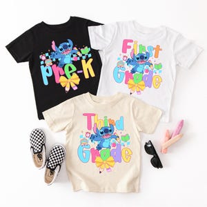 Camiseta Stitch Volta às Aulas, Camiseta Disney Stitch Primeiro Dia de Aula, Camiseta Primeira Série, Camiseta Stitch Escolar, Camiseta Pré-Escolar