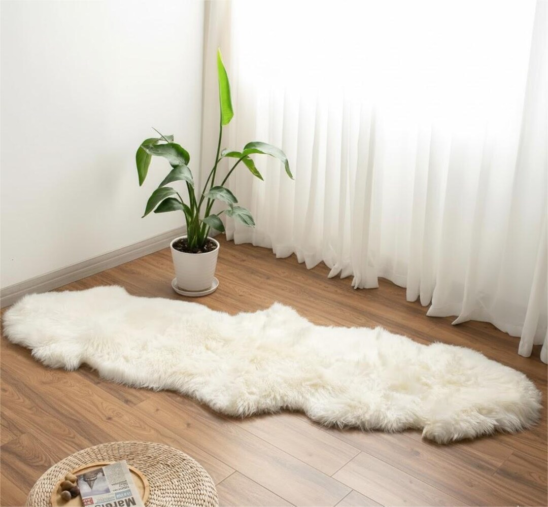 thumbnail image 2 of Genuine Australian Sheepskin Rug – Extra Thick & Fluffy, Ivory White, Premium Hide (Single Pelt) 2 of 6