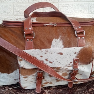 Cowhide Duffel Bag XL Brown & White Cowhide Travel Gym Weekender Overnight Duffle Hair On Luggage 27&quot; L