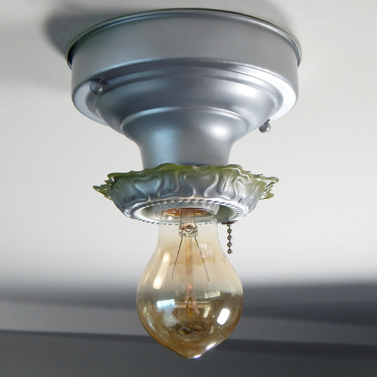 Vintage pull chain ceiling light deals