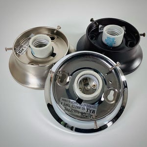 3 1/4 Inch Flush Mount Fixture Fitter / Shade Holder / Base