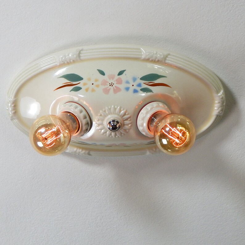 Vintage 1930s Flush Mount Porcelain Ceiling Light Fixture imagem 7