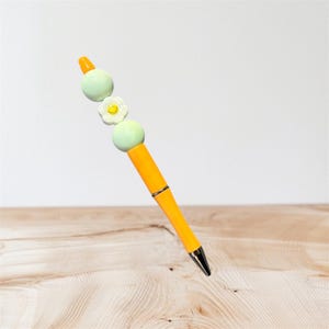 set of three cute pens!