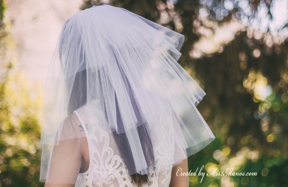 White Party Veil, Bachelorette Veil, Three Tiered Veil, Girls night out veil, Party Veil - With Bow Il_570xn