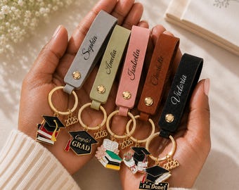 Regalo de graduación personalizado, llavero de graduación personalizado, recuerdo grabado de la promoción de 2026, regalo de graduación para el mejor amigo/a