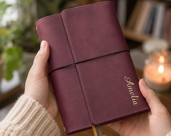 Estuche para diario con nombre, cuaderno de cuero A5 personalizado, cubierta de diario personalizada, diario de viaje grabado, regalo para ella.