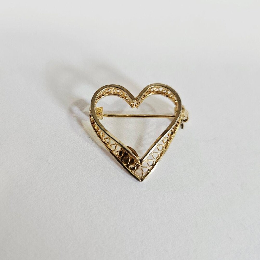 Vintage 1/20 12K Gold Filled Openwork Decorative Filigree Heart Brooch ...