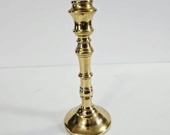 Vintage Virginia Metalcrafters Yorktown Heady Brass Taper Candlestick Holder
