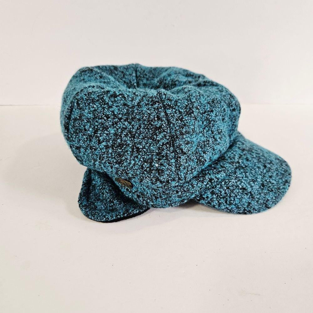 Adora Wool Hat - Etsy display picture 3
