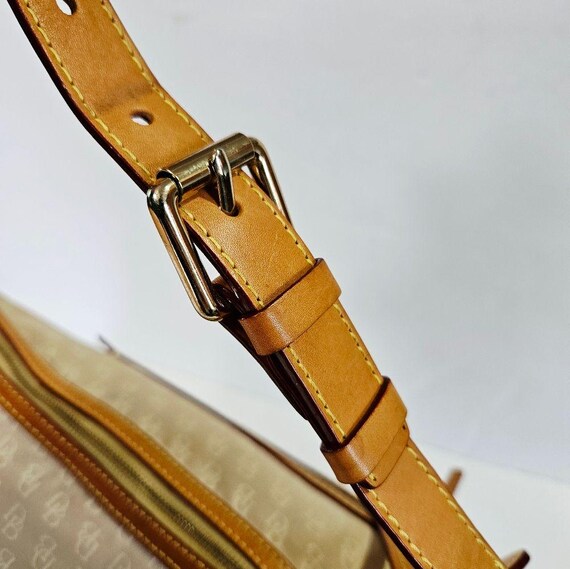 Vintage Dooney & Bourke Tan Signature Canvas Leather  display picture 1