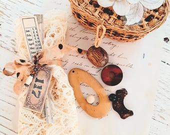 Vintage Wooden Bead Collection in Trinket Box with Lace