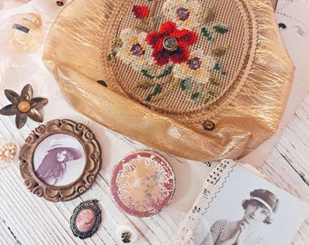 Vintage Purse Inspiration Kit – Jewelry, Compact, Ephemera
