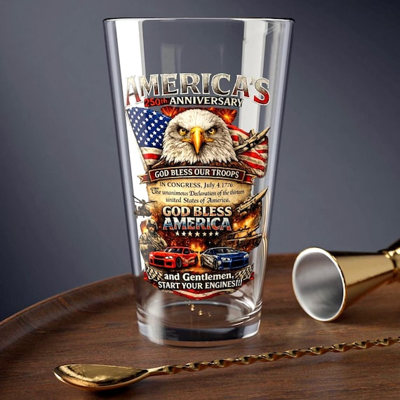 America 250th Anniversary Patriotic Eagle Pint Glass product photo