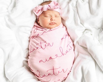 Personalized Baby Swaddle Blanket Set / Newborn Beanie Knotted Hat / Baby Shower Gift / Custom Print Name with Hearts