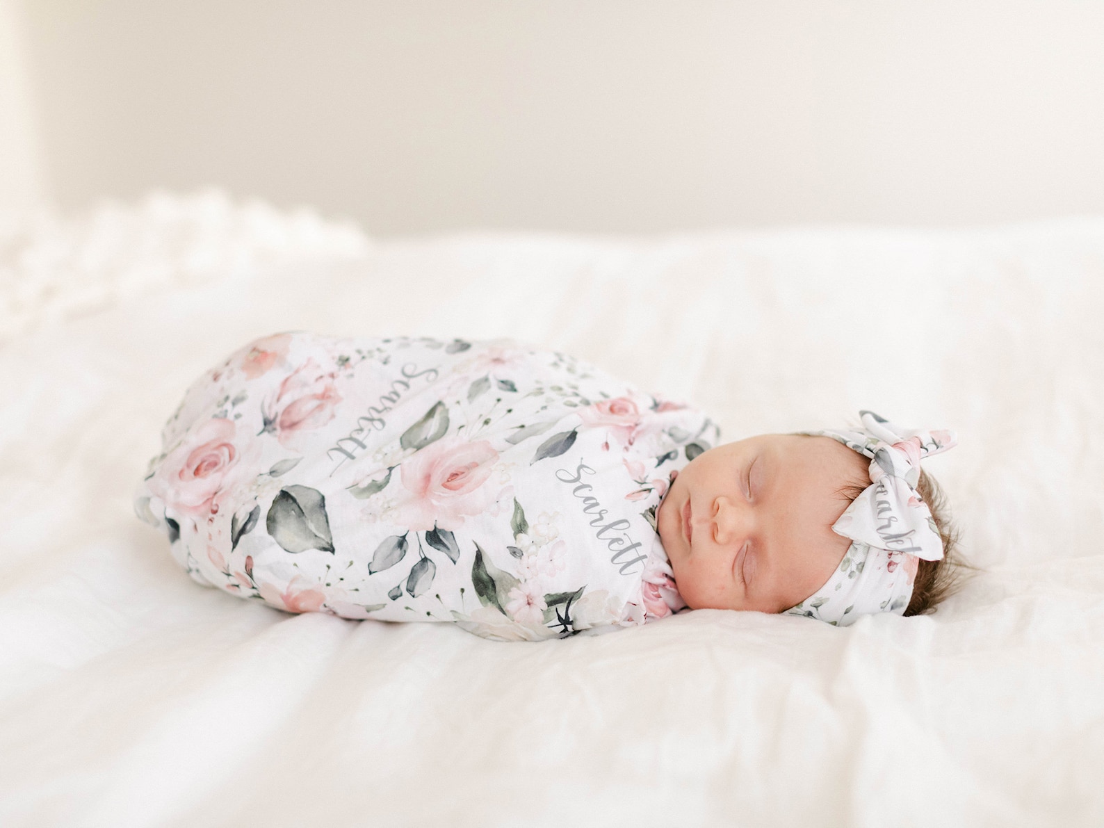 Newborn Swaddle Blanket & Headband Hat Set - Baby Girl Print Receiving Blanket 0-3 Months - View #2