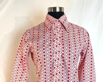 1970s red and white poly-cotton blend long sleeved blouse