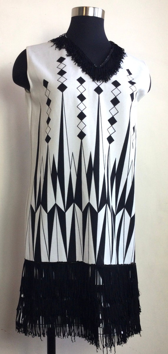 1960s black and white poly minidress/tunic with bl