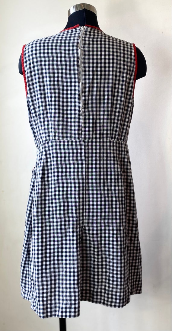 1960's black and white gingham cotton sleeveless … - image 2