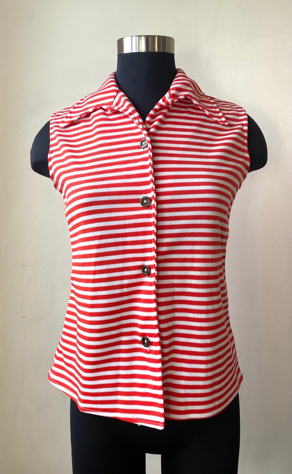 1970s red-orange and white striped poly sleeveless