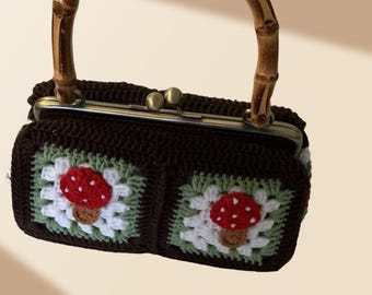 Crochet Handbag with Bamboo Handle – Cottagecore Mushroom Purse